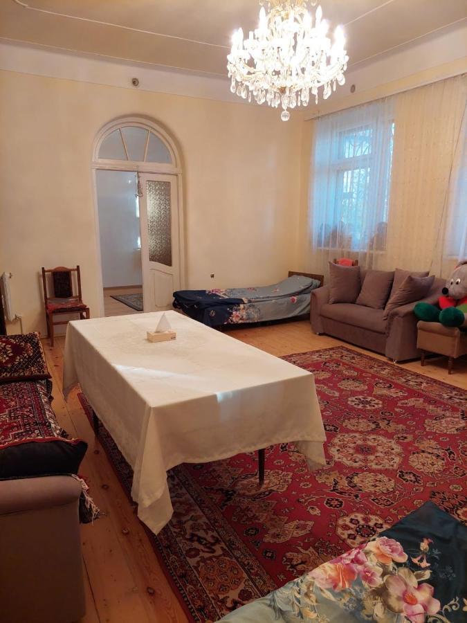 Mazmanyan 181 Appartement Gjoemri Buitenkant foto